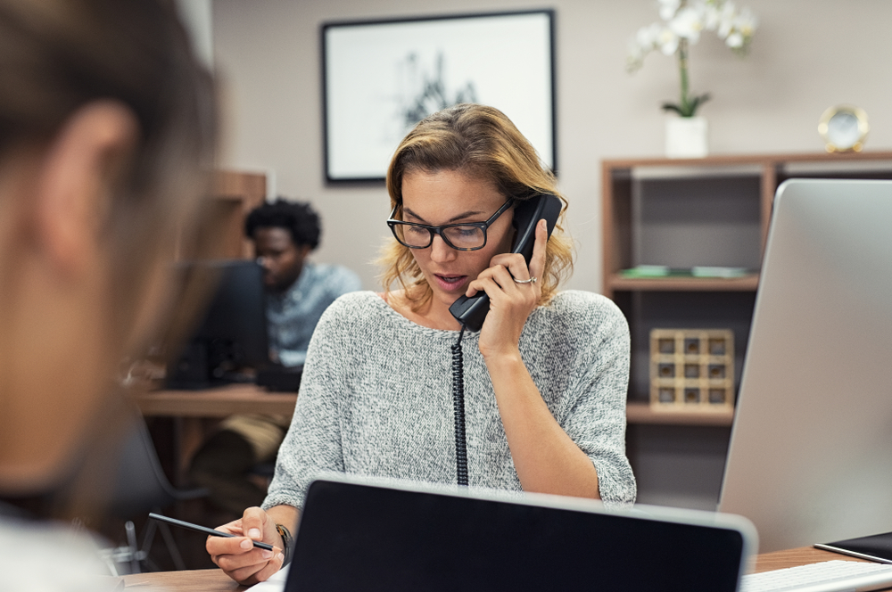 Can I Transfer My Landline Number to VoIP?